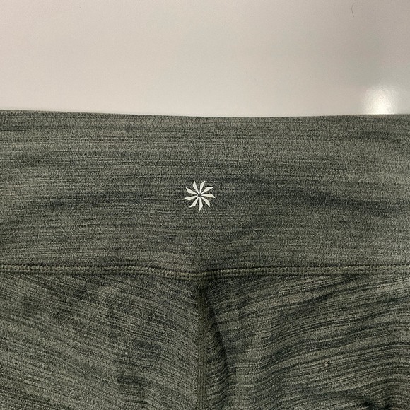 Women’s Athleta Leggings Green/Blue Striped Size Medium at Long Hits at Ankles - Picture 5 of 7